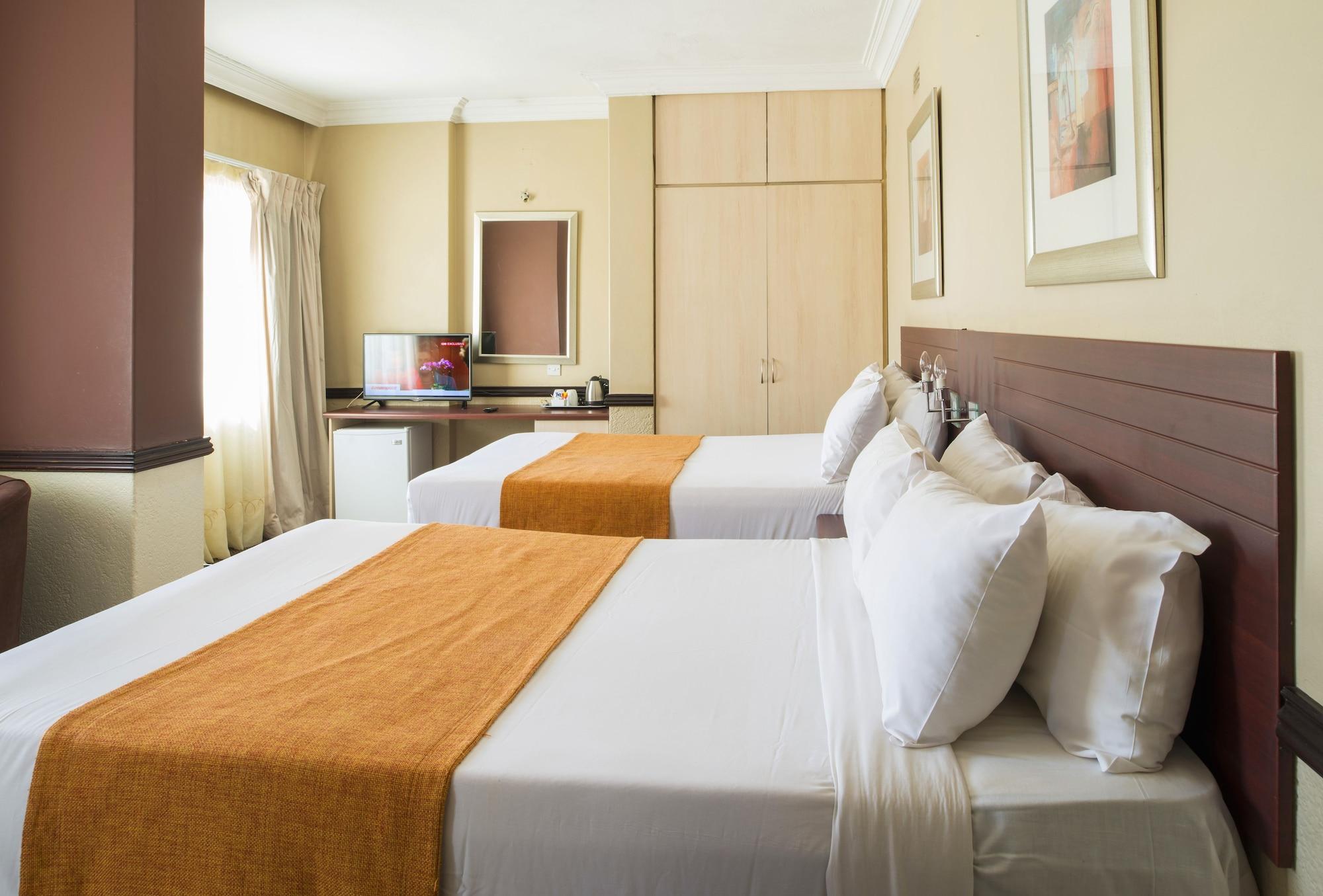 New Ambassador Hotel Harare Dış mekan fotoğraf
