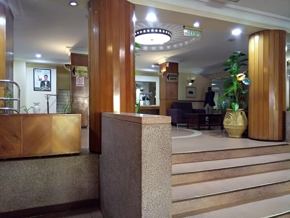 New Ambassador Hotel Harare Dış mekan fotoğraf