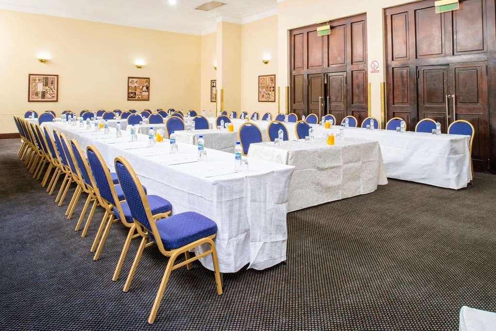 New Ambassador Hotel Harare Konforlar fotoğraf