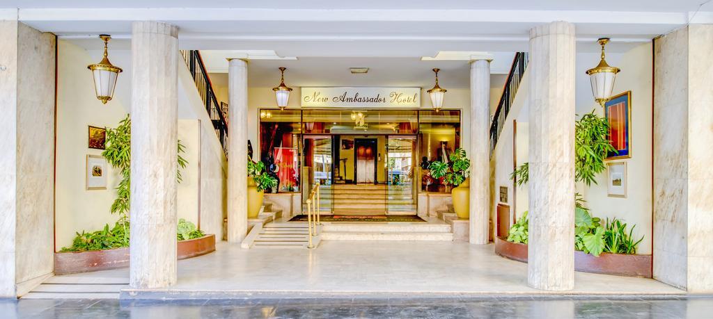 New Ambassador Hotel Harare Dış mekan fotoğraf